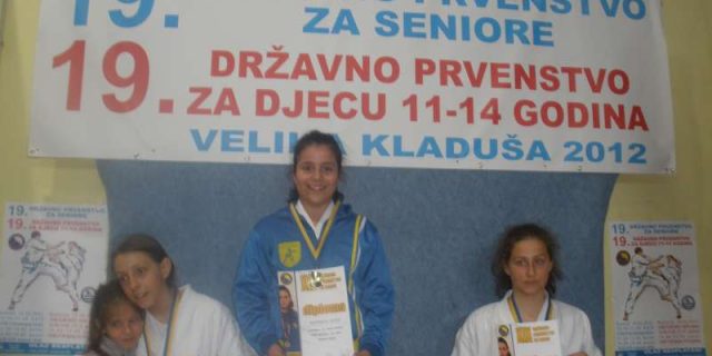 Dina_Mahmud