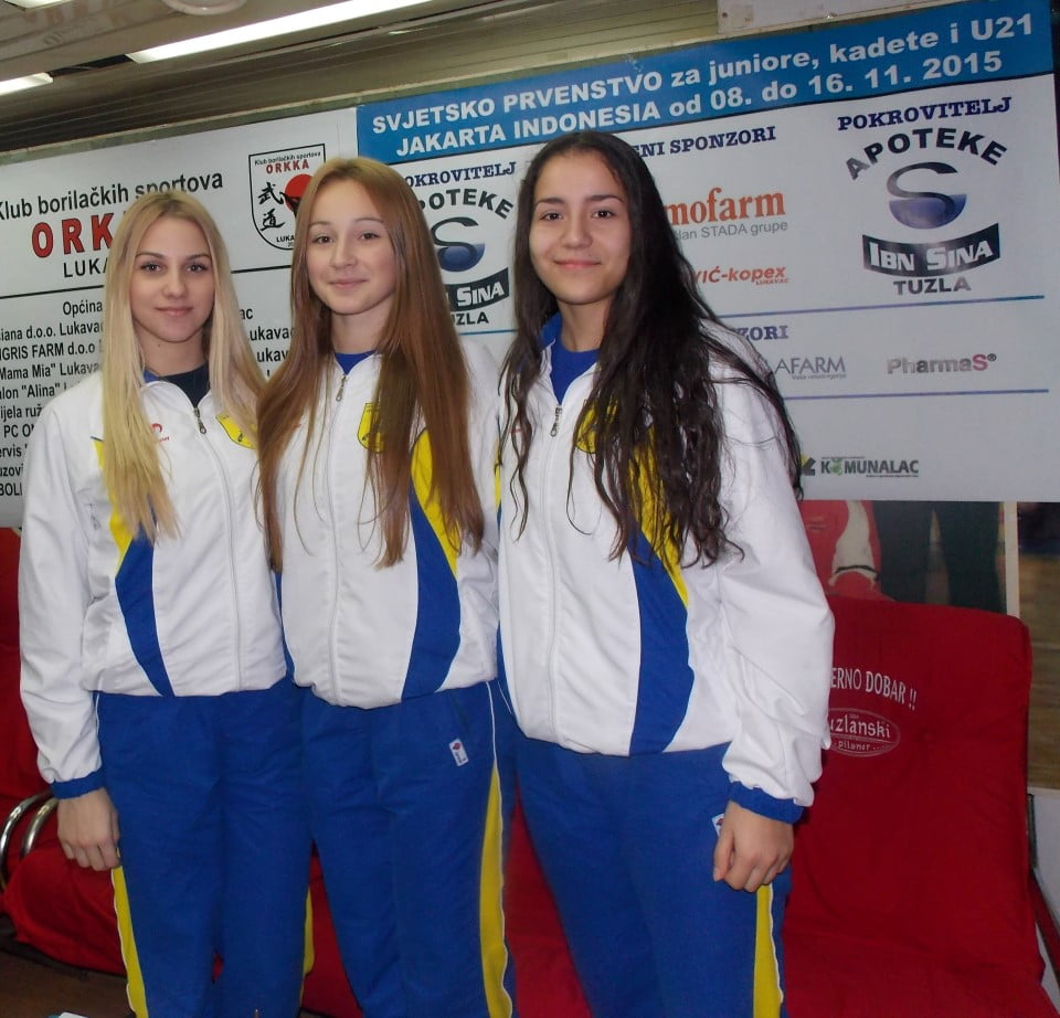 1 slika trojka iz Sinre